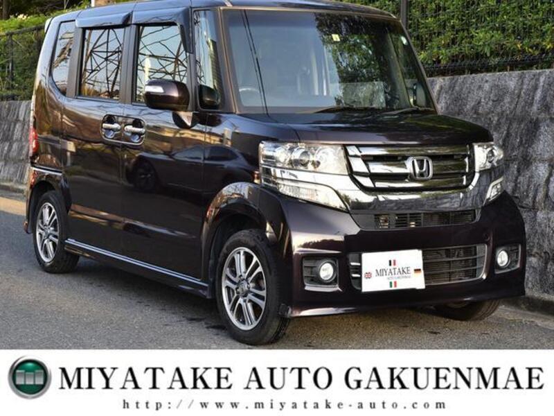 HONDA N BOX CUSTOM
