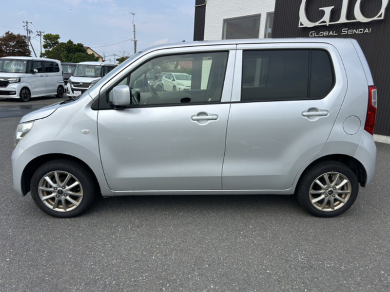 WAGON R