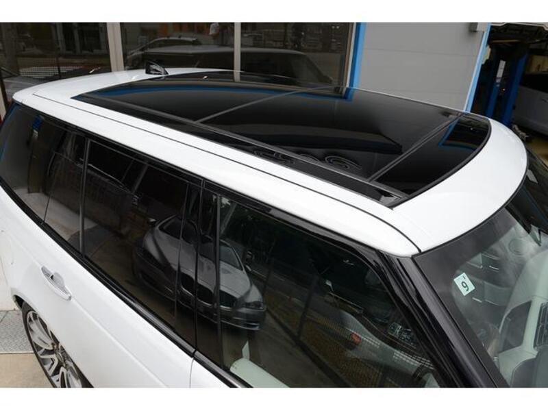 RANGE ROVER