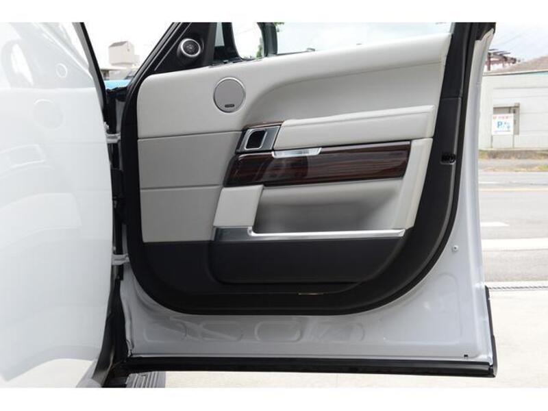 RANGE ROVER
