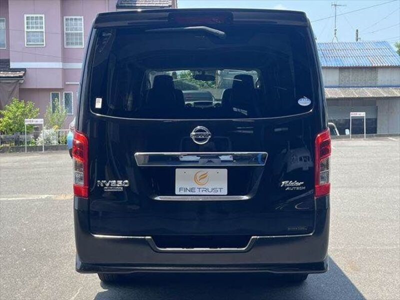 NV350 CARAVAN