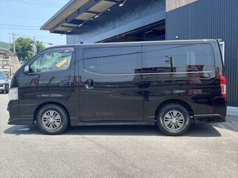 NV350 CARAVAN