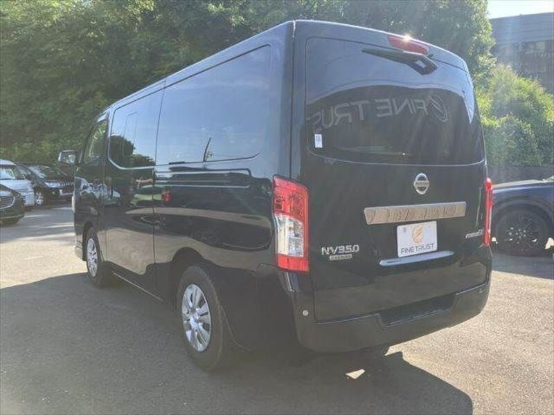NV350 CARAVAN