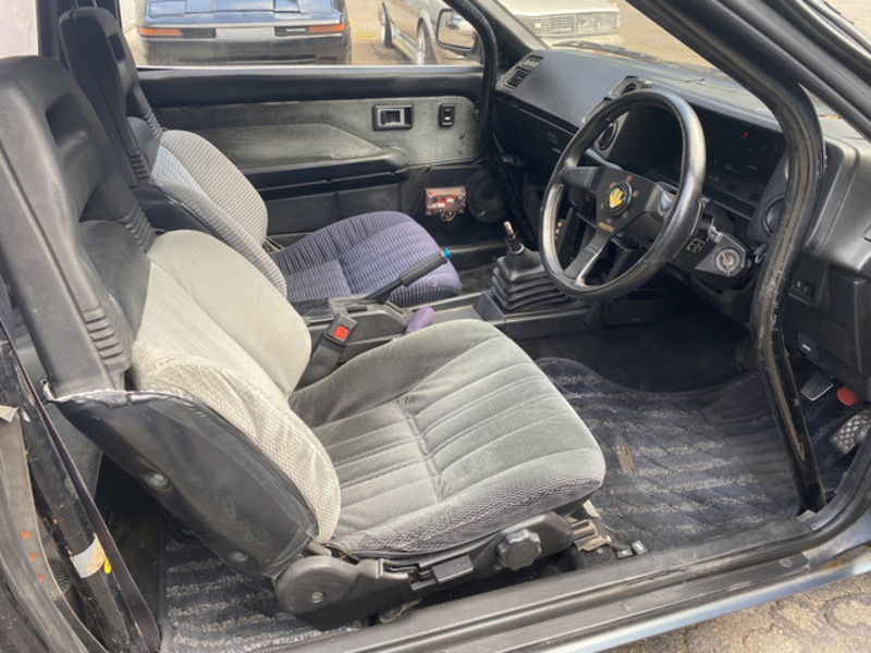 COROLLA LEVIN