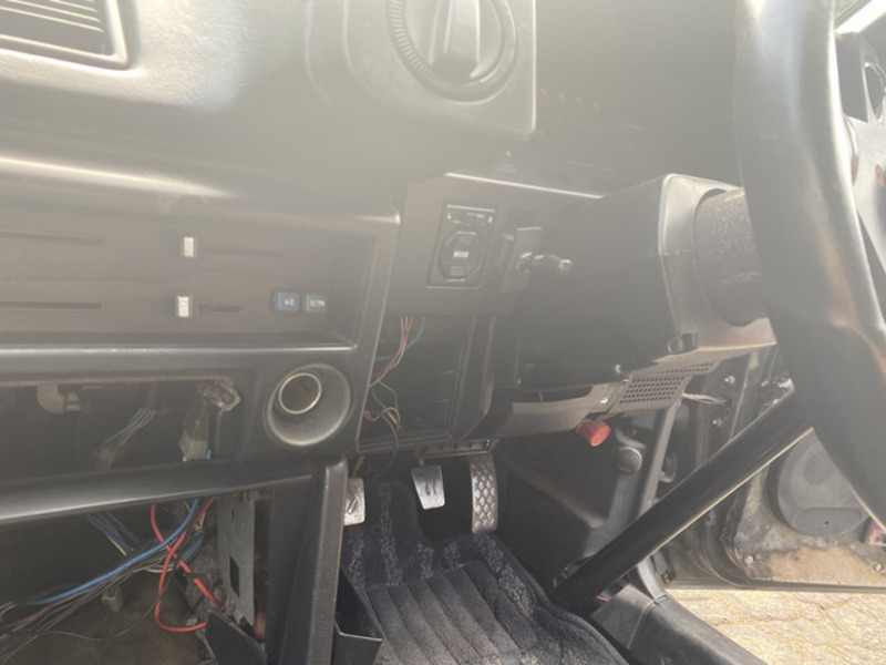 COROLLA LEVIN