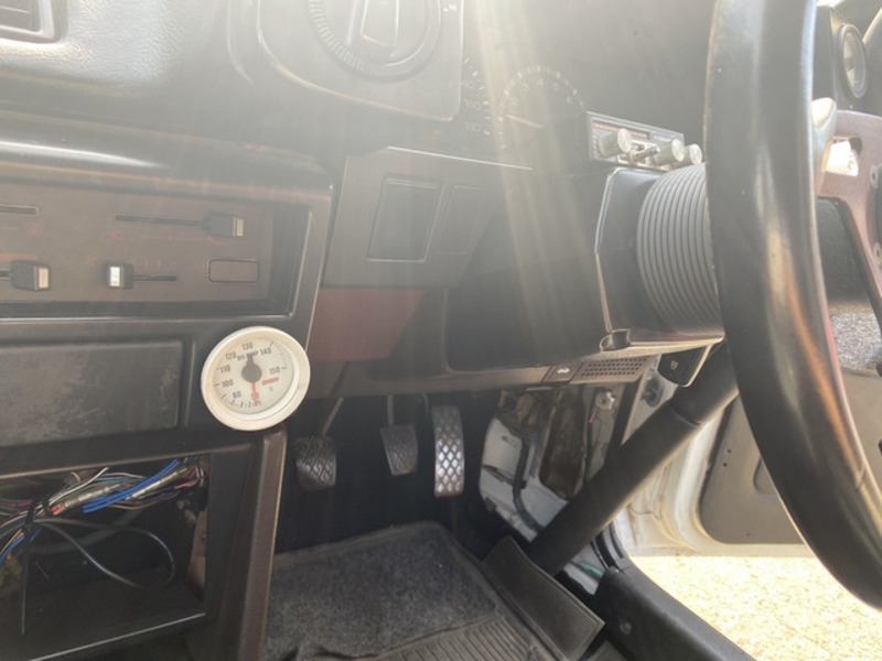 COROLLA LEVIN