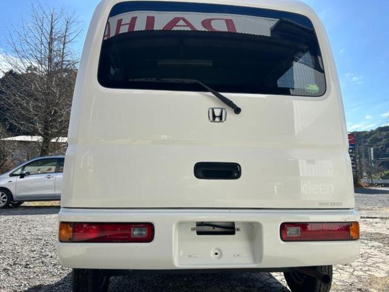 ACTY VAN