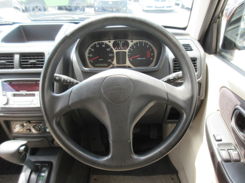 PAJERO MINI