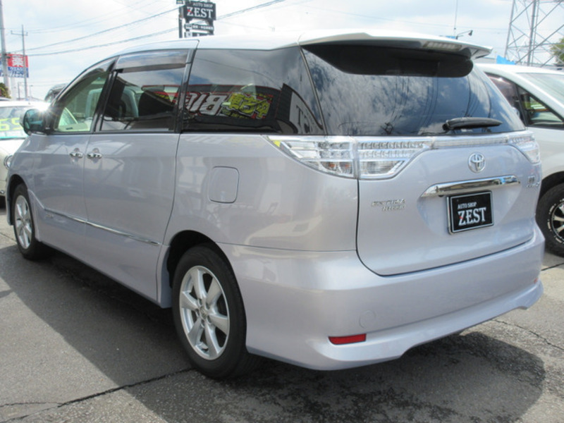 ESTIMA HYBRID