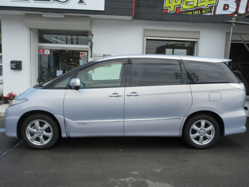 ESTIMA HYBRID