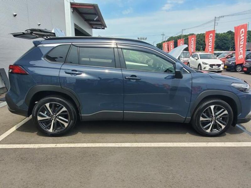 COROLLA CROSS
