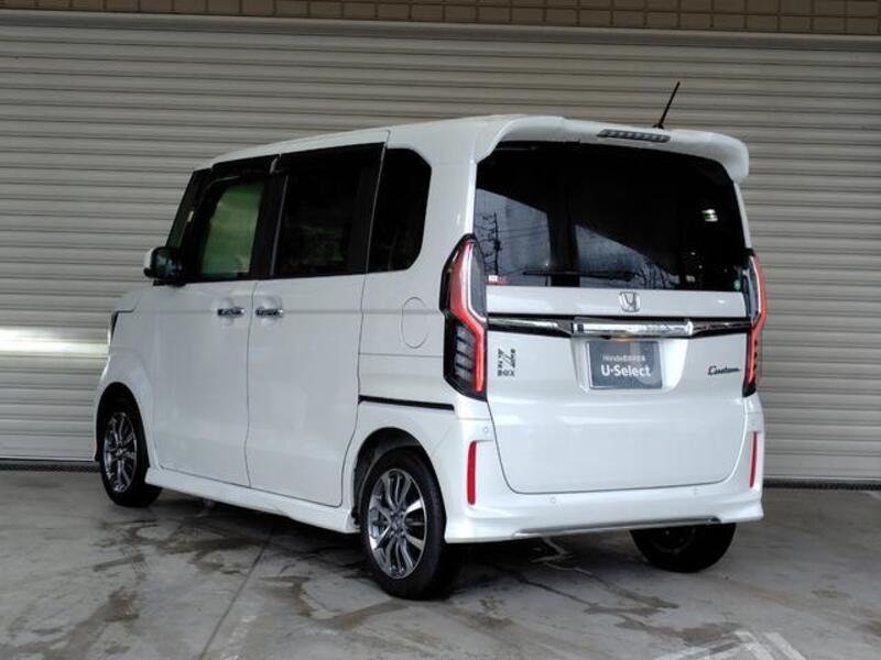 N BOX CUSTOM