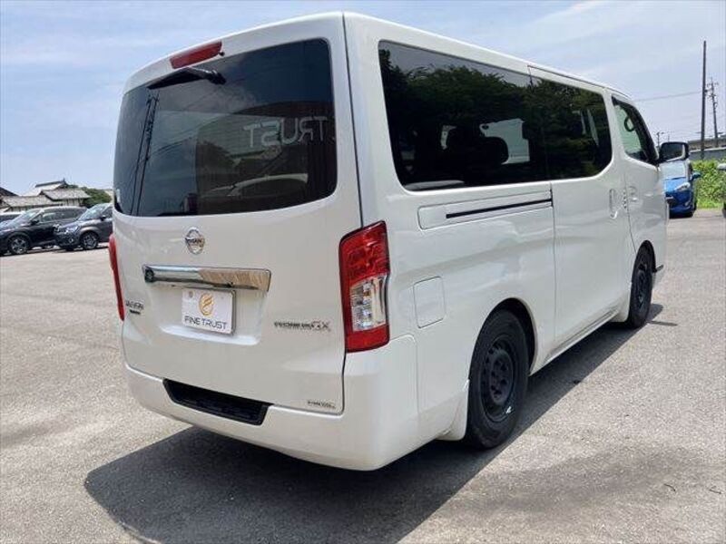 NV350 CARAVAN