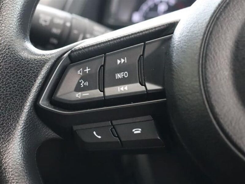 MAZDA2