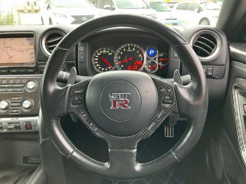 GT-R