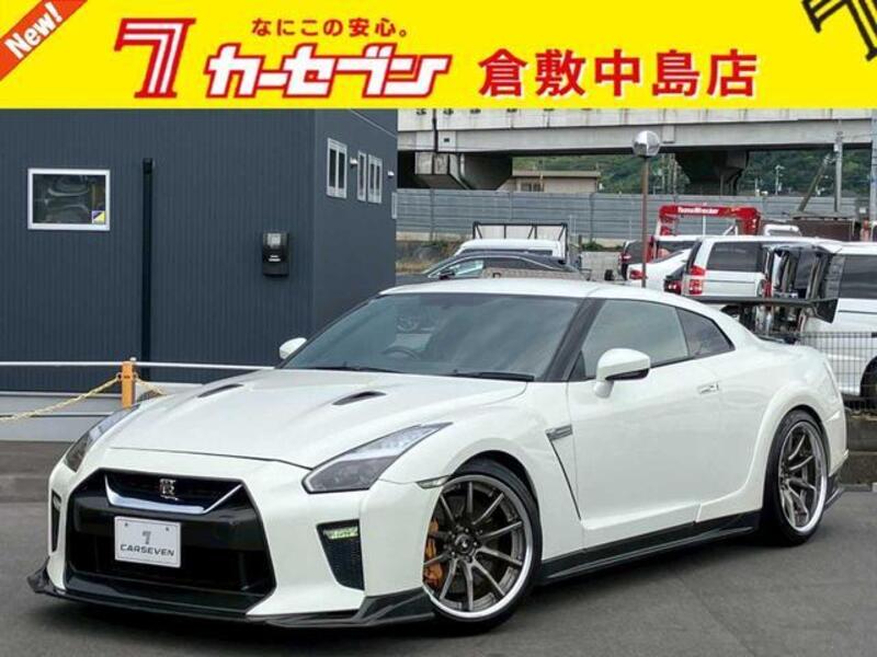 NISSAN GT-R
