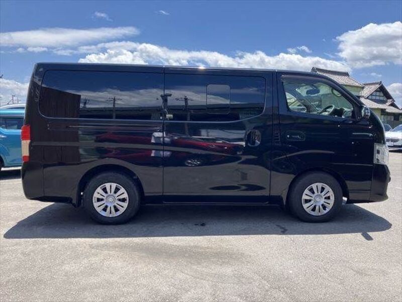 NV350 CARAVAN