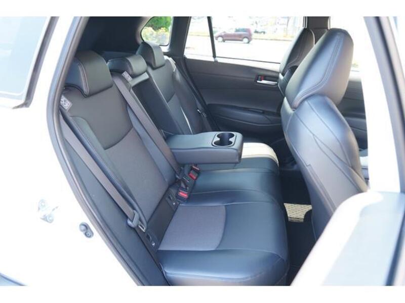 COROLLA CROSS