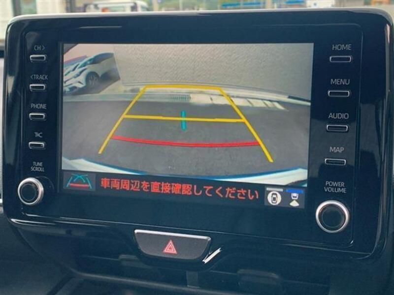 YARIS CROSS