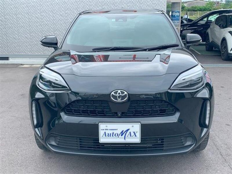 YARIS CROSS