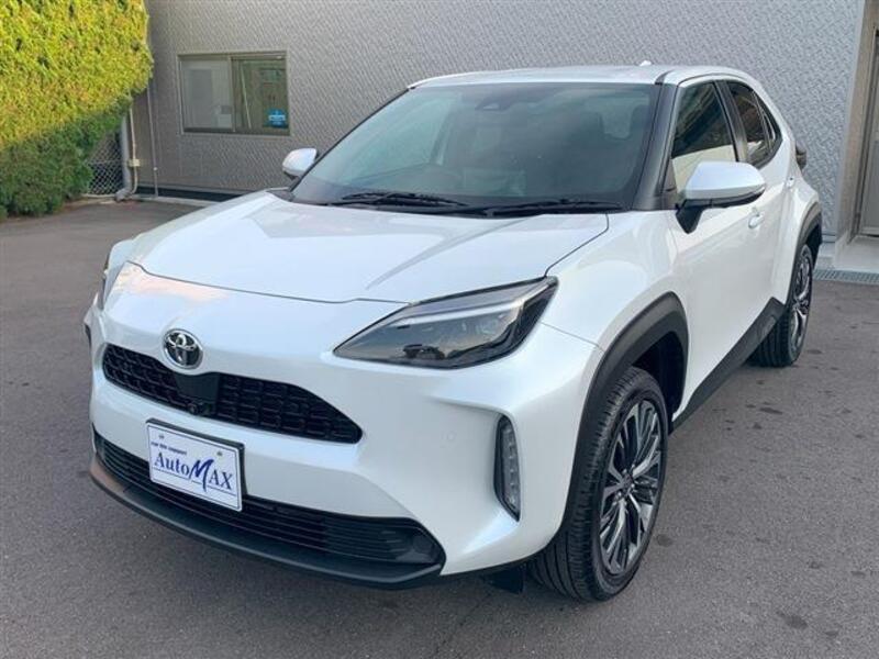 YARIS CROSS