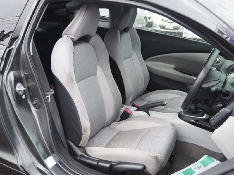 CR-Z