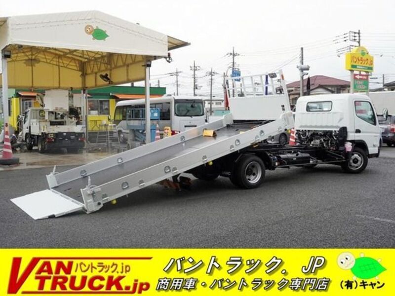 MITSUBISHI CANTER
