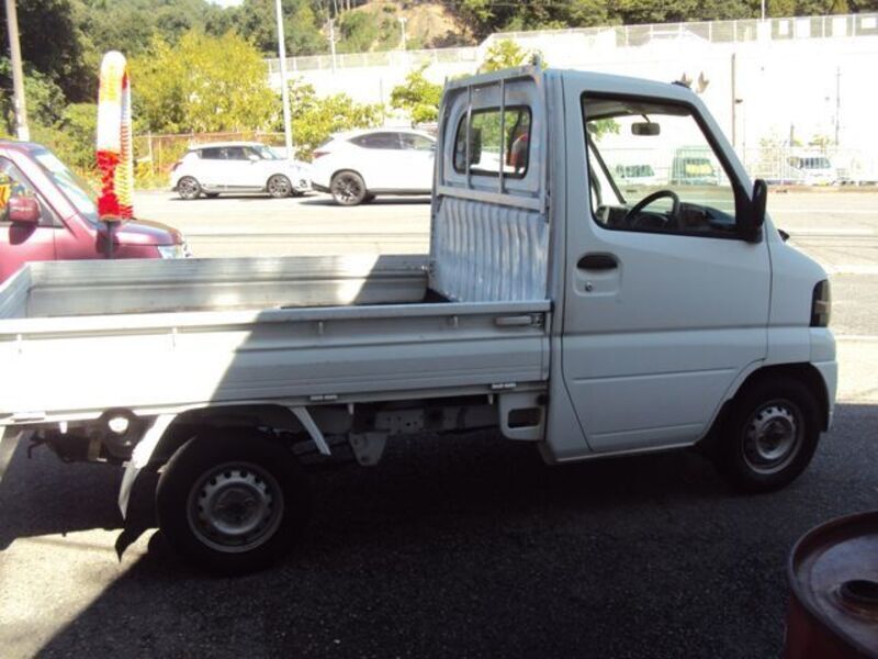 CLIPPER TRUCK