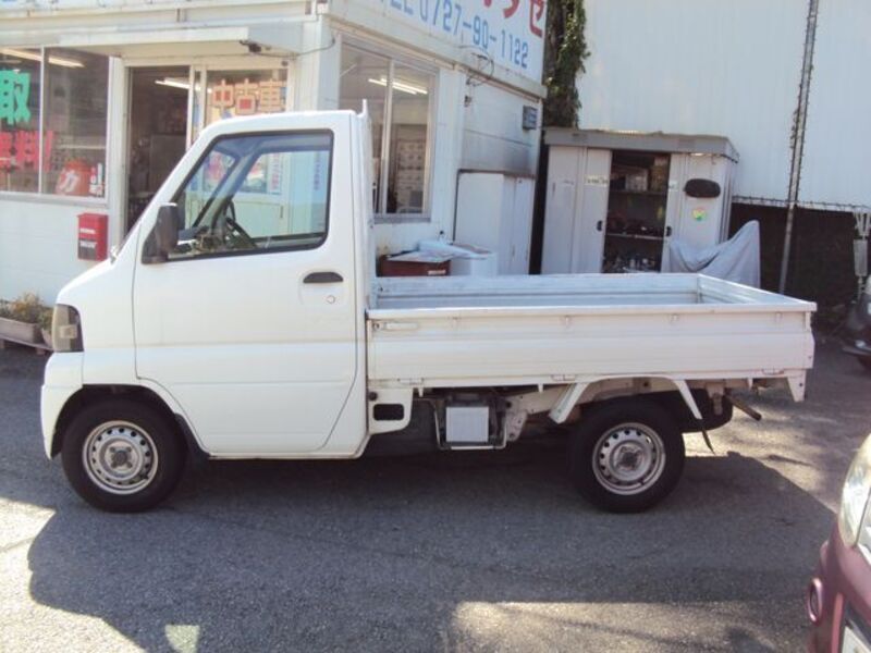 CLIPPER TRUCK