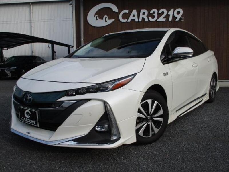 PRIUS PHV