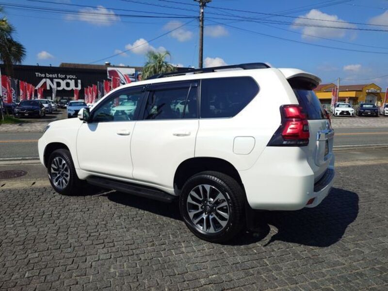 LAND CRUISER PRADO