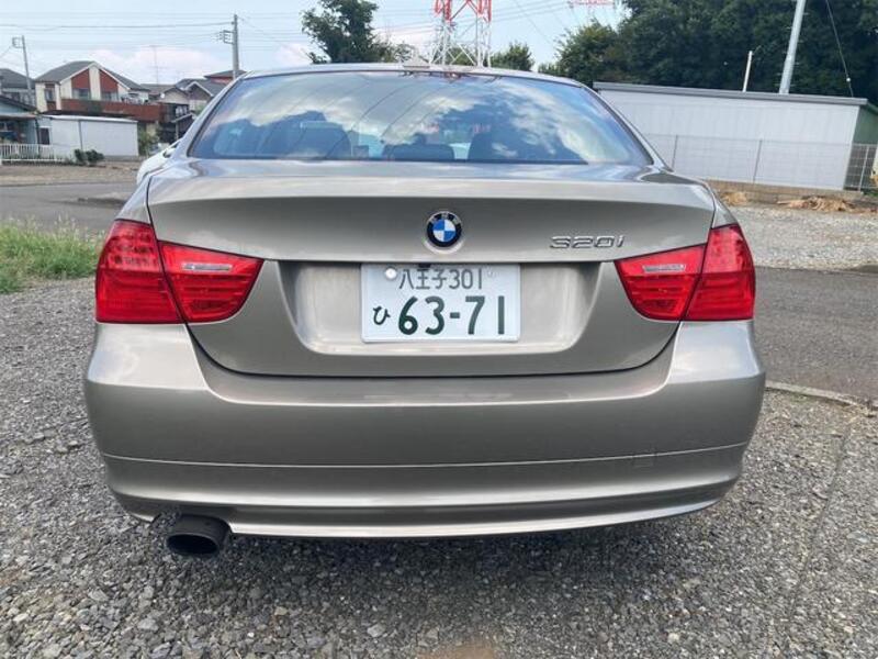3 SERIES