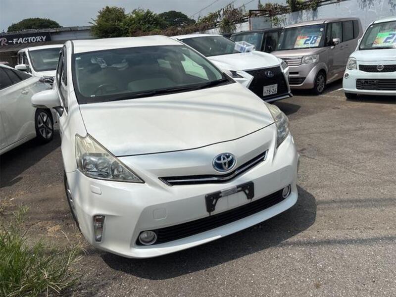 PRIUS ALPHA-0