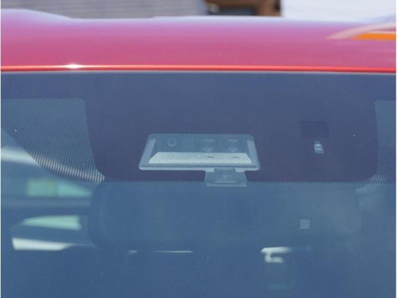 ECLIPSE CROSS