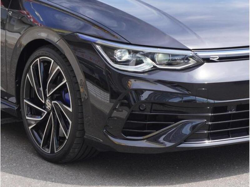 GOLF R