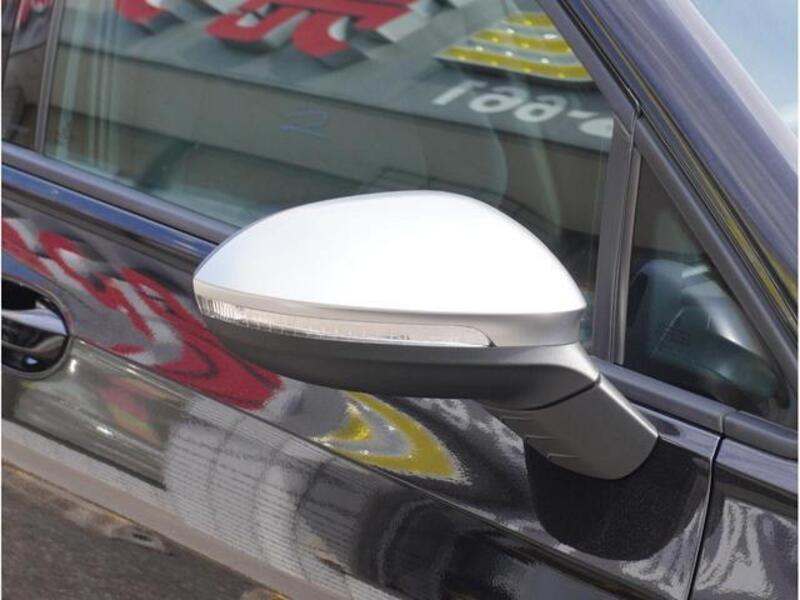 GOLF R