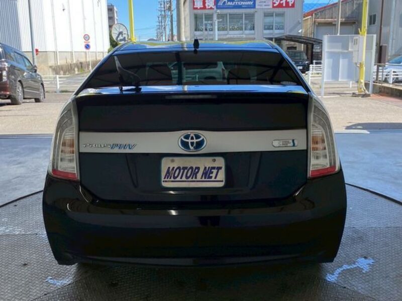 PRIUS PHV