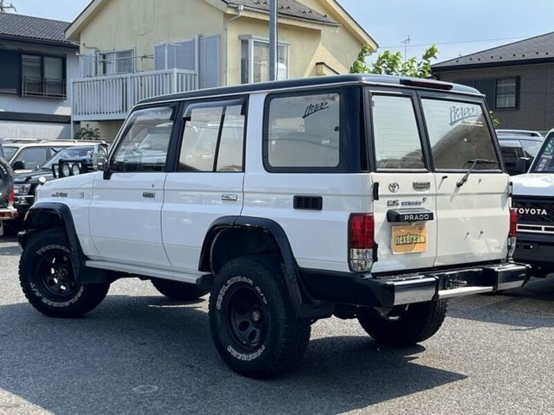 LAND CRUISER PRADO