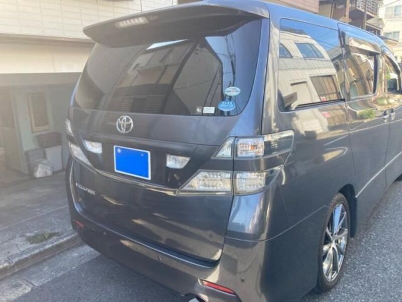 VELLFIRE