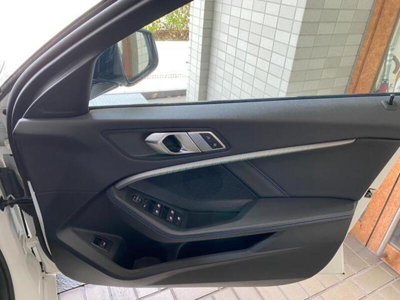 1 SERIES