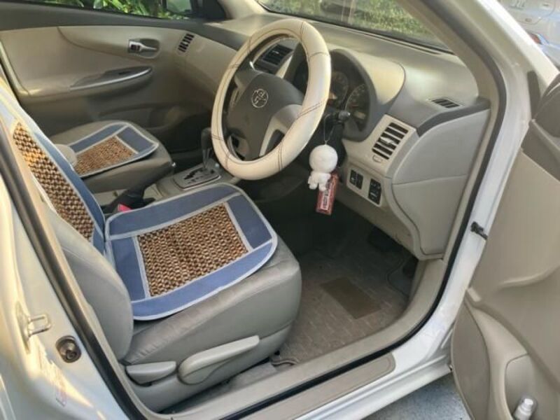 COROLLA AXIO