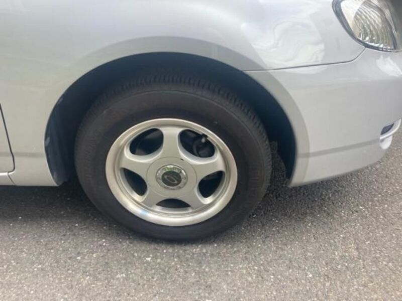 COROLLA FIELDER