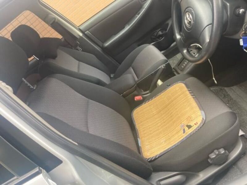 COROLLA FIELDER