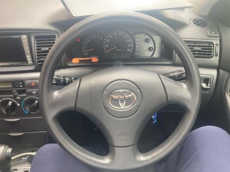 COROLLA FIELDER
