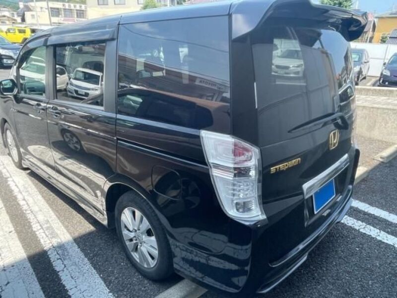 STEPWAGON SPADA