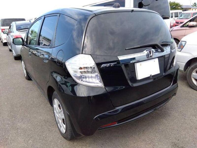 FIT HYBRID