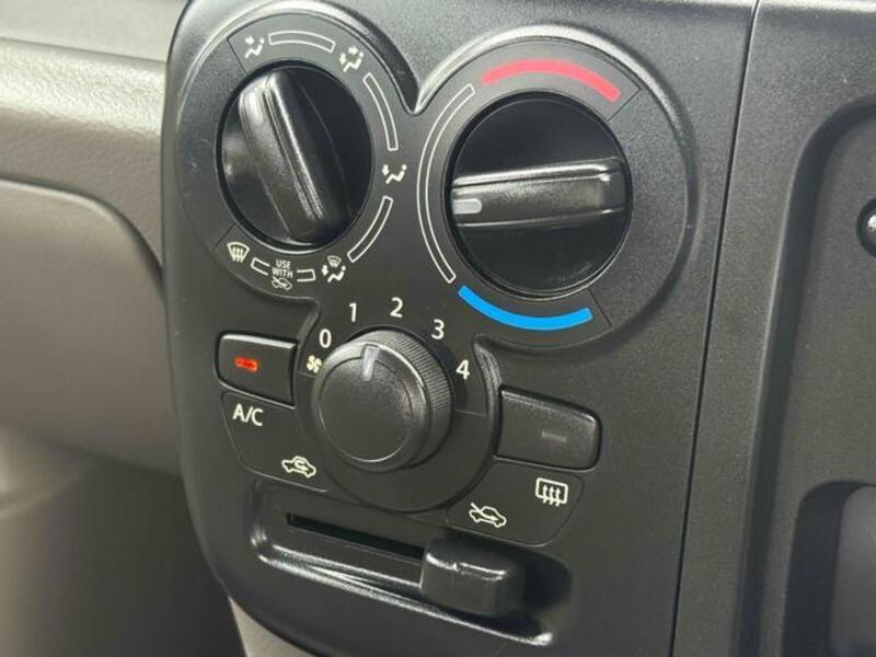 MINICAB VAN