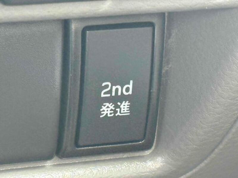 MINICAB VAN