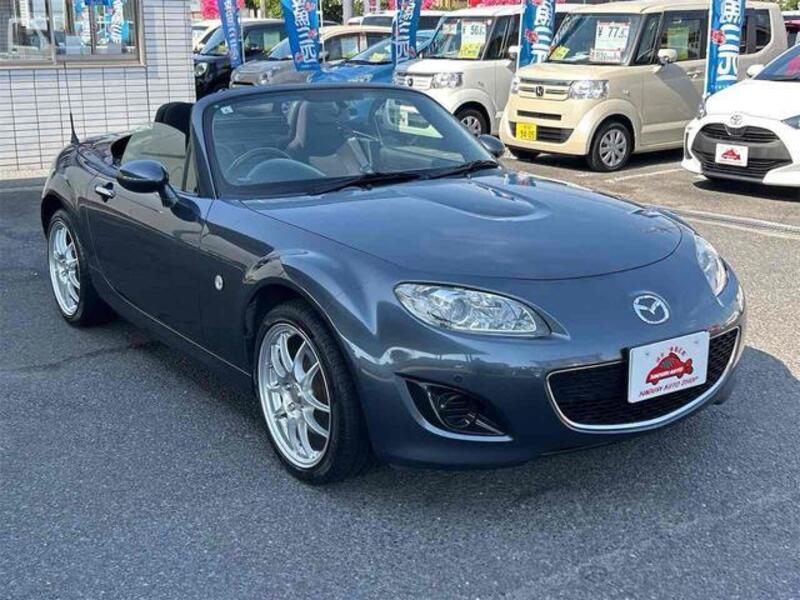 ROADSTER