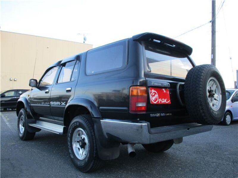 HILUX SURF